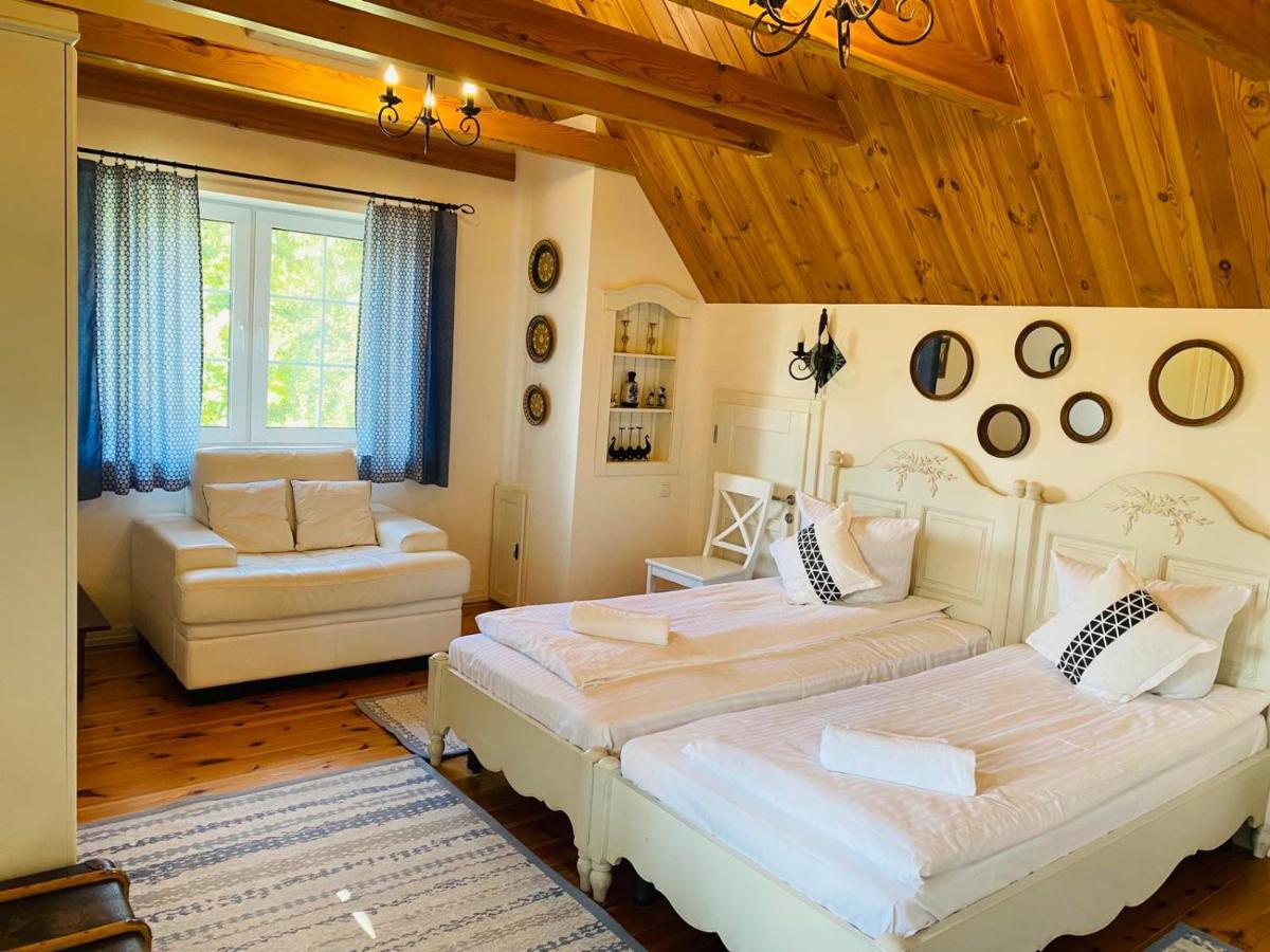 Гриль Станція Hotel Bila Tserkva Eksteriør billede