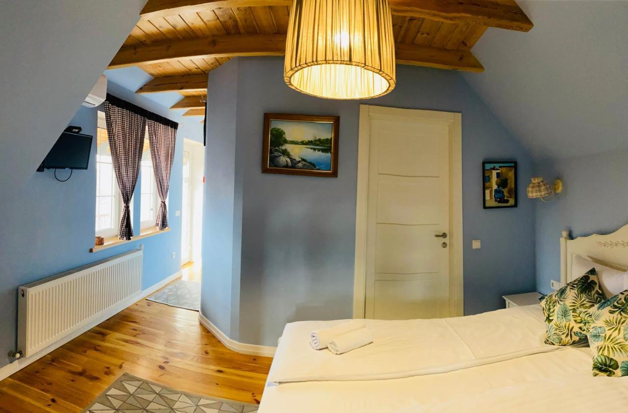 Гриль Станція Hotel Bila Tserkva Eksteriør billede